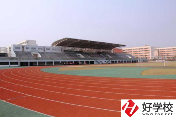 想學電子技術類專業，推薦長沙這所中職學校