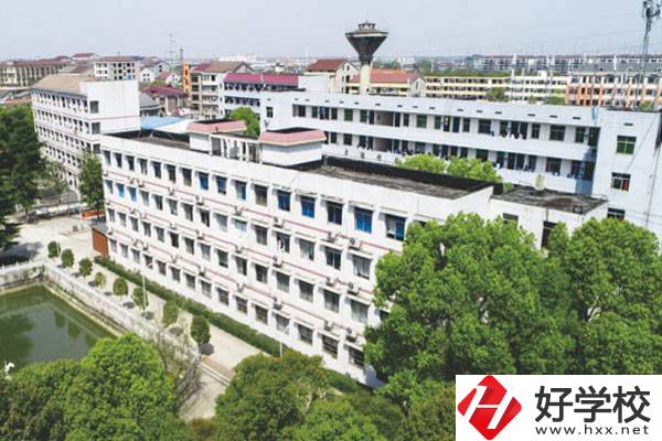 益陽市衛生職業技術學校有什么優勢?學費貴嗎?