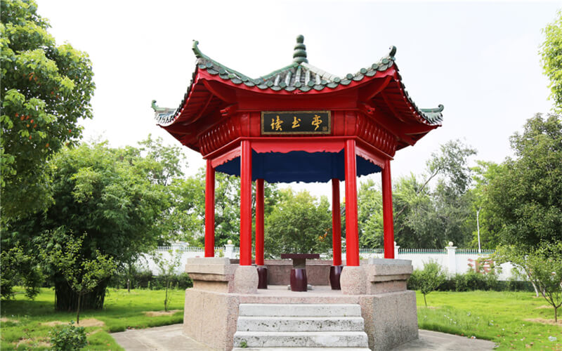 2024年怒江傈僳族自治州民族中等專業學校有哪些專業